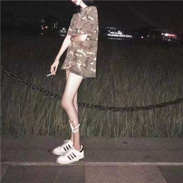 萌新出击变态版下载